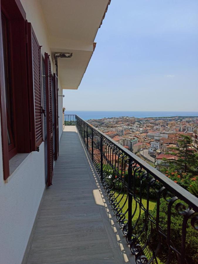 Velalatina Residence B&B Soverato - Camera Maestrale & Camera Tramontana ソヴェラート・マリーナ エクステリア 写真